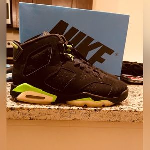 Jordan retro 6, electric green